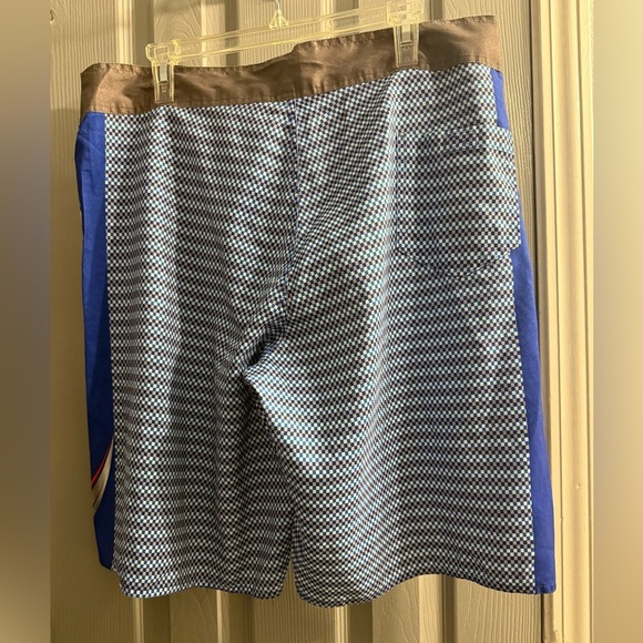 Men’s Bud Light checkerboard shorts/swim/board shirts in blue & white Size 36 - Picture 4 of 8